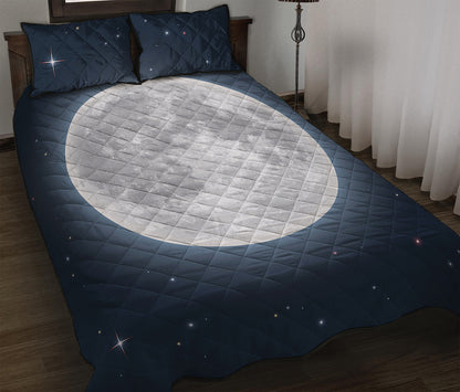 Full Moon Print Quilt Bed Set