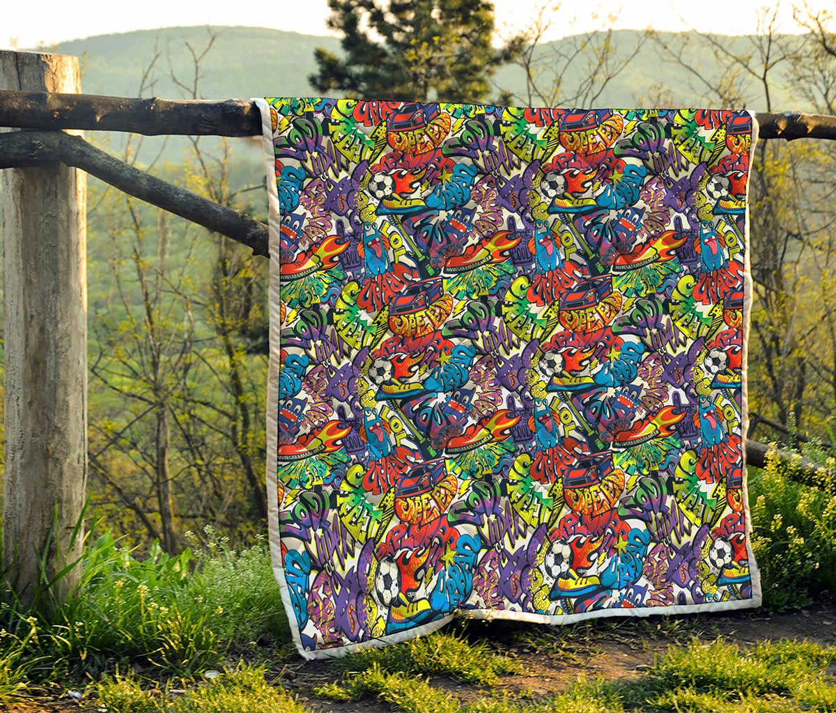 Funky Graffiti Pattern Print Quilt