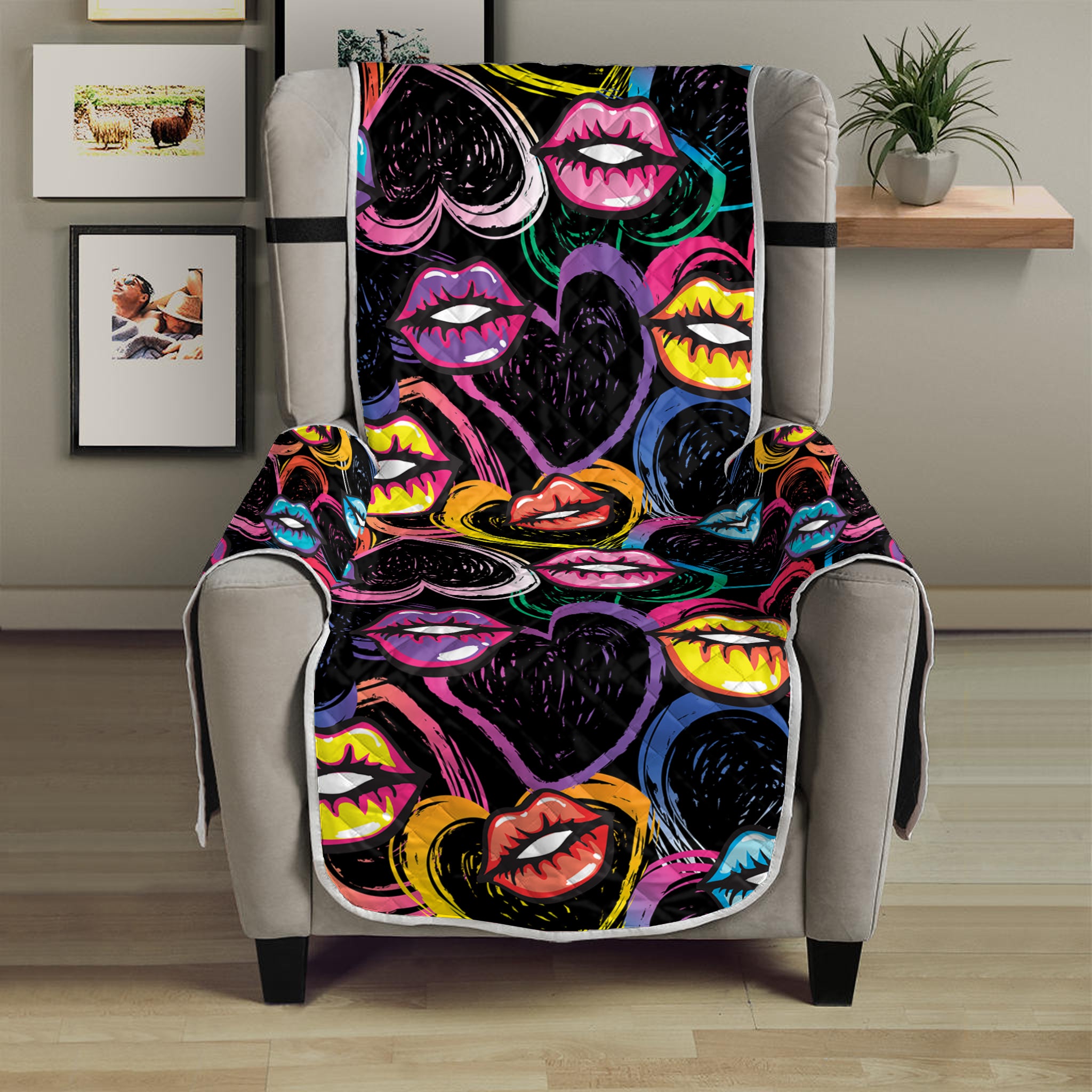 Funky Kiss Lips Pattern Print Armchair Protector