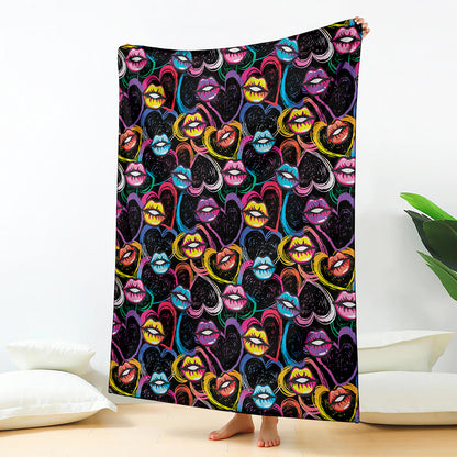 Funky Kiss Lips Pattern Print Blanket