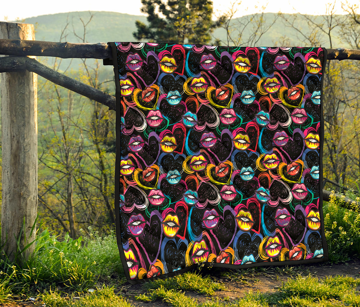 Funky Kiss Lips Pattern Print Quilt