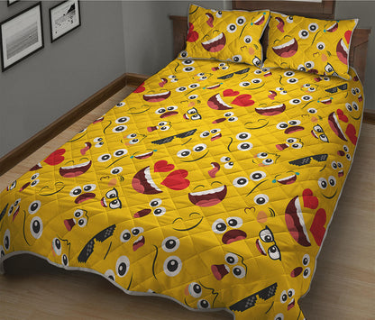 Funny Emoji Pattern Print Quilt Bed Set