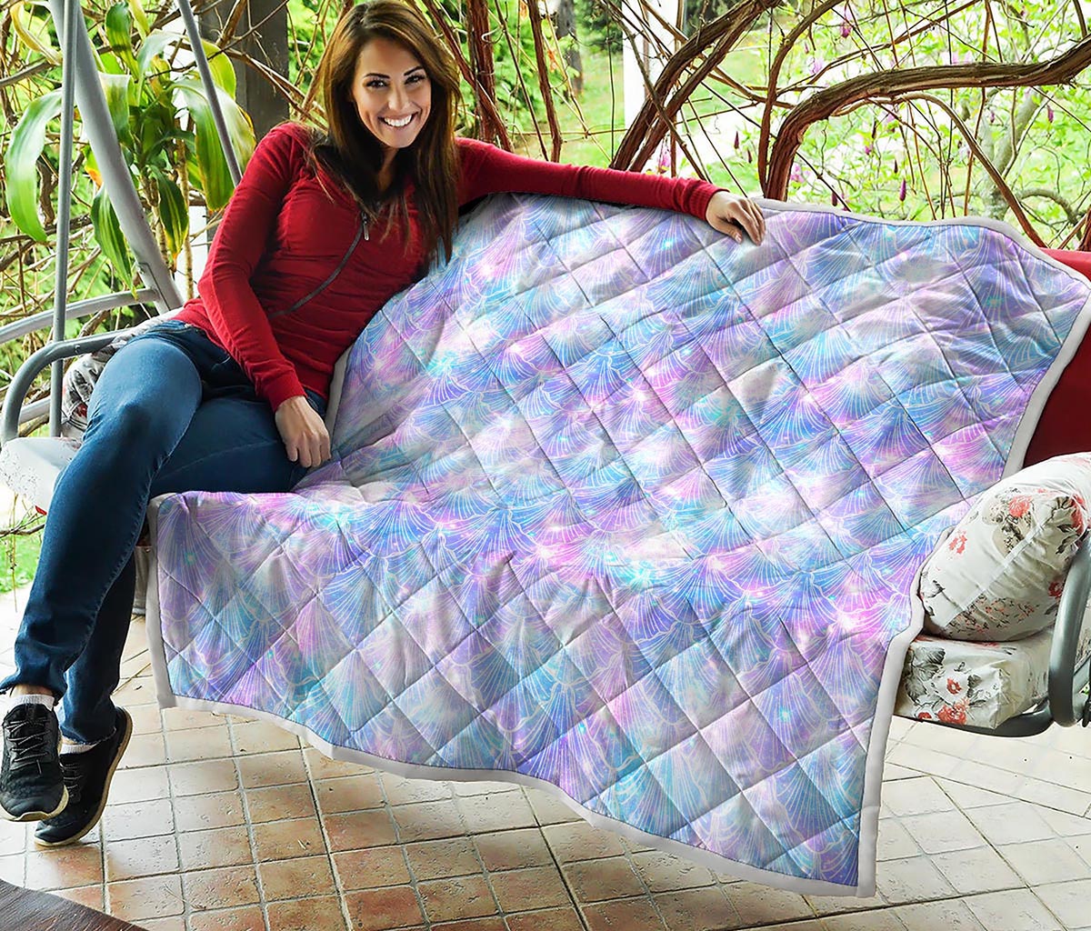 Galaxy Mermaid Scales Pattern Print Quilt