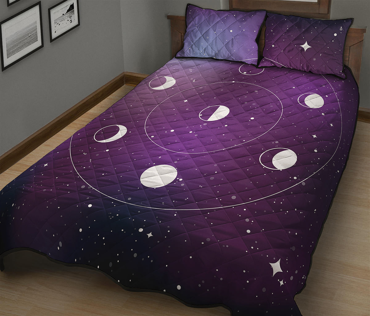 Galaxy Moon Phase Print Quilt Bed Set