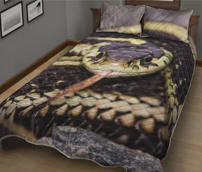 Garter Snake Print Quilt Bed Set