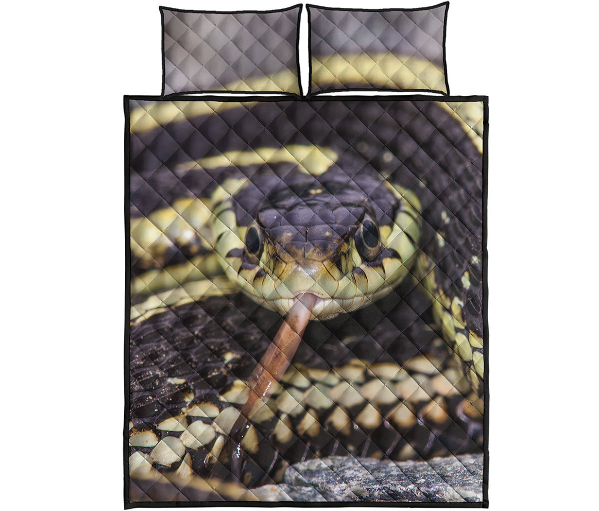 Garter Snake Print Quilt Bed Set