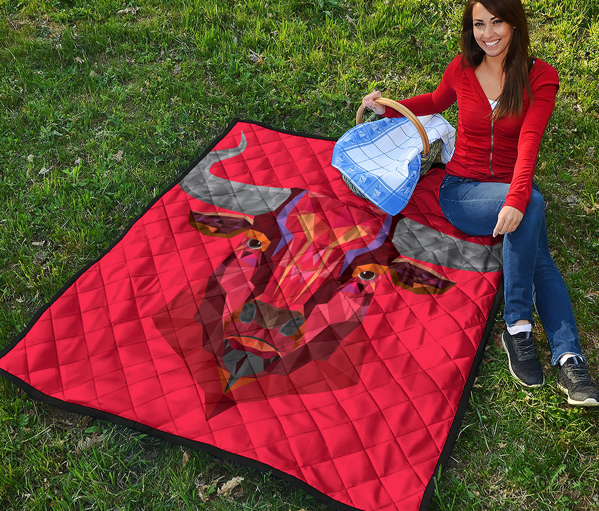 Geometric Bull Skull Print Quilt