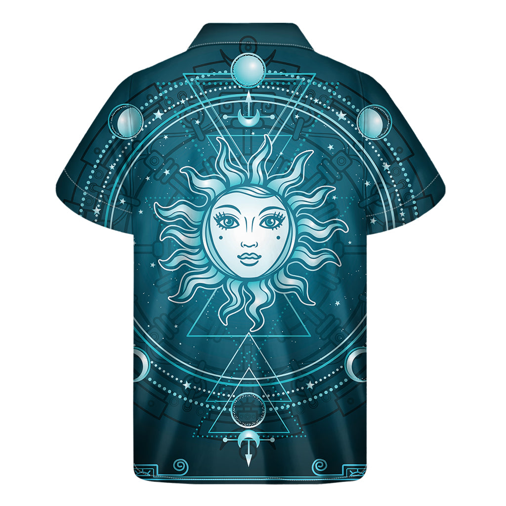 Geometric Celestial Sun And Moon Print Men's Short Sleeve Shirt