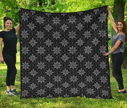 Geometric Dot Flower Pattern Print Quilt