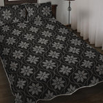 Geometric Dot Flower Pattern Print Quilt Bed Set