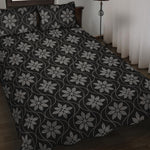 Geometric Dot Flower Pattern Print Quilt Bed Set