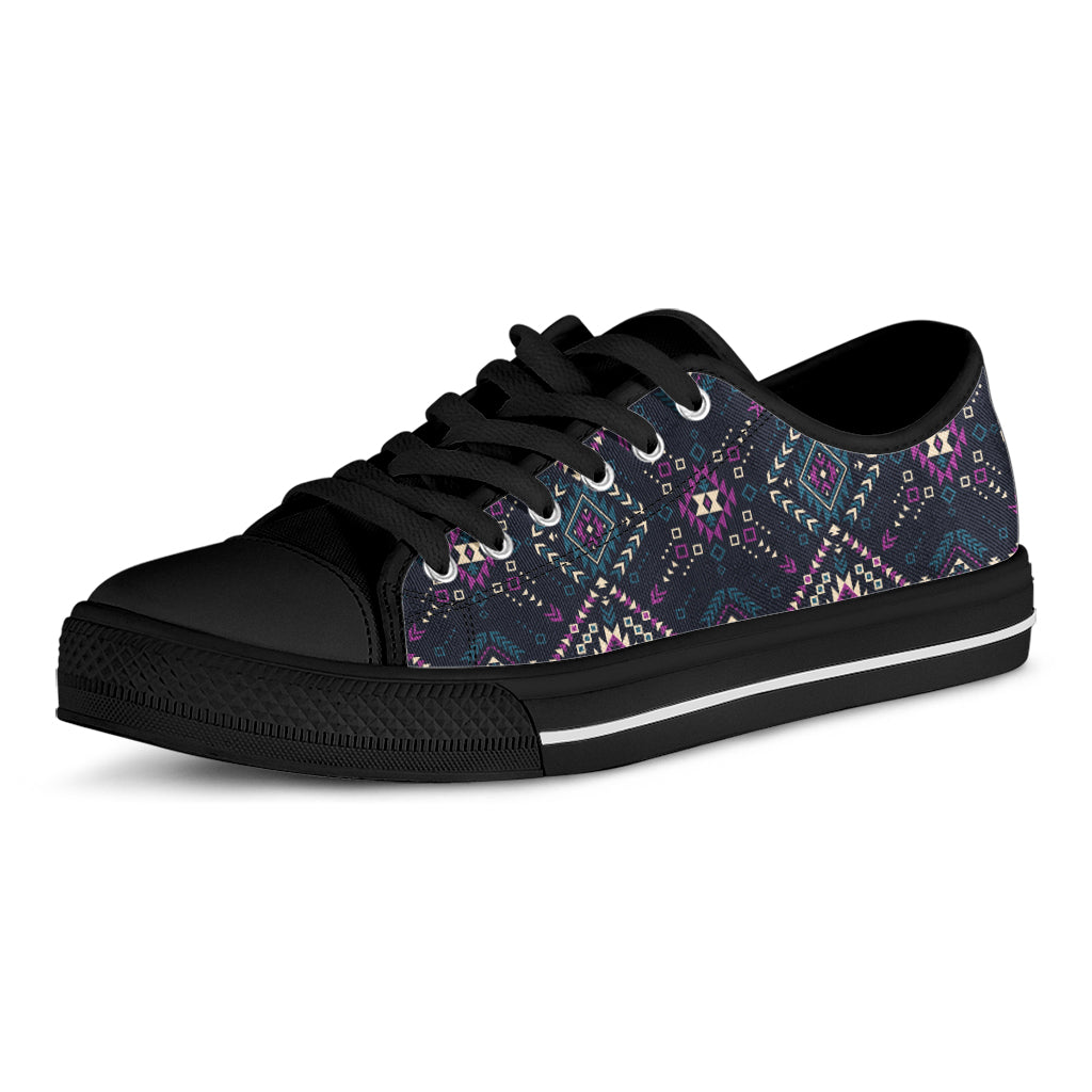 Geometric Ethnic Navajo Pattern Print Black Low Top Shoes