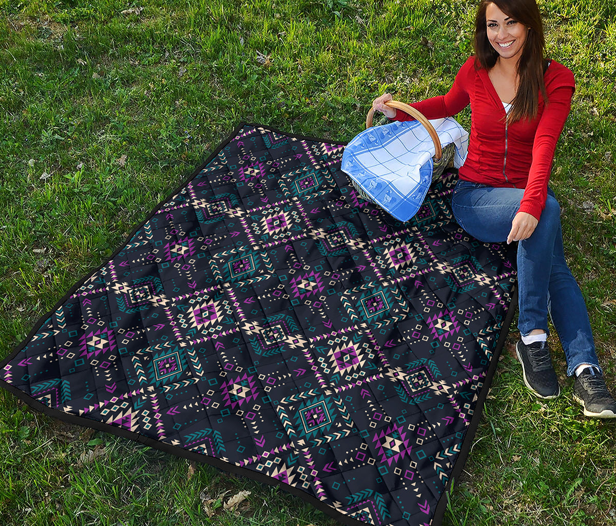 Geometric Ethnic Navajo Pattern Print Quilt