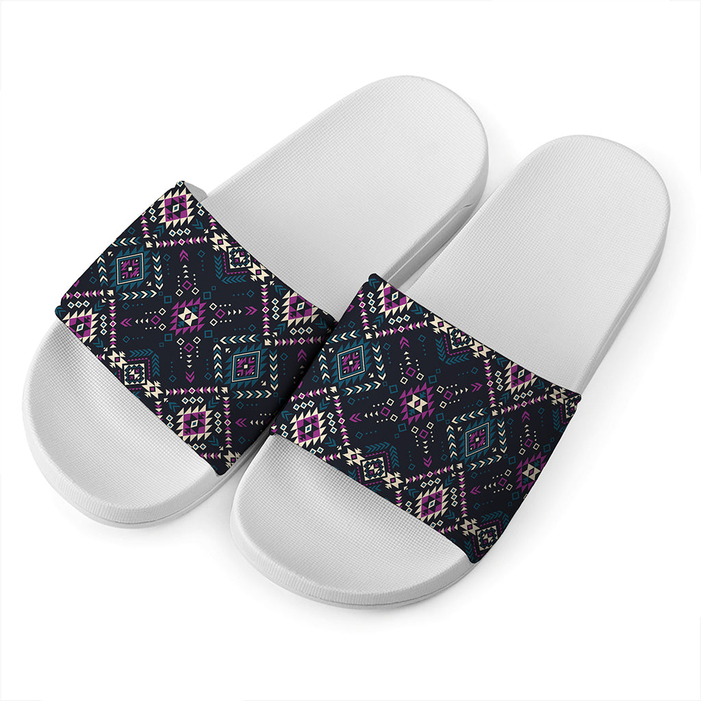 Geometric Ethnic Navajo Pattern Print White Slide Sandals