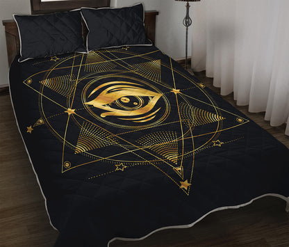 Geometric Eye of Providence Print Quilt Bed Set