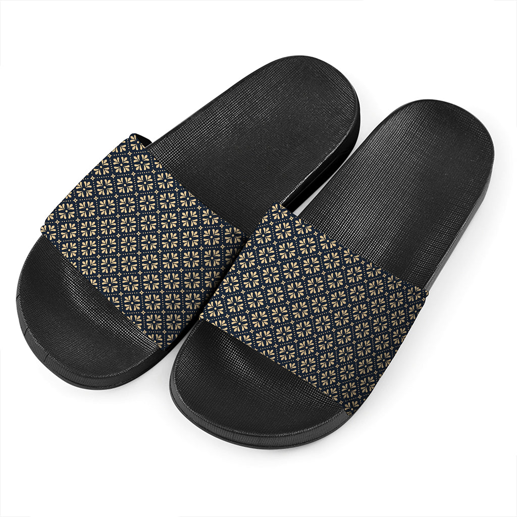 Geometric Floral Print Black Slide Sandals