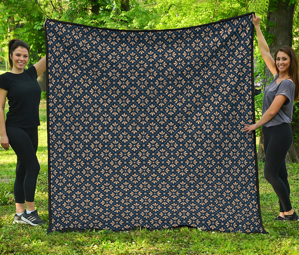 Geometric Floral Print Quilt