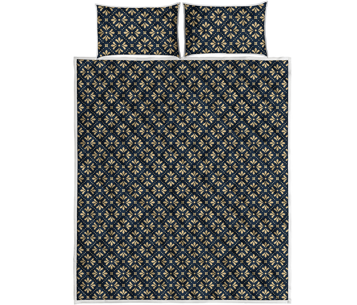 Geometric Floral Print Quilt Bed Set
