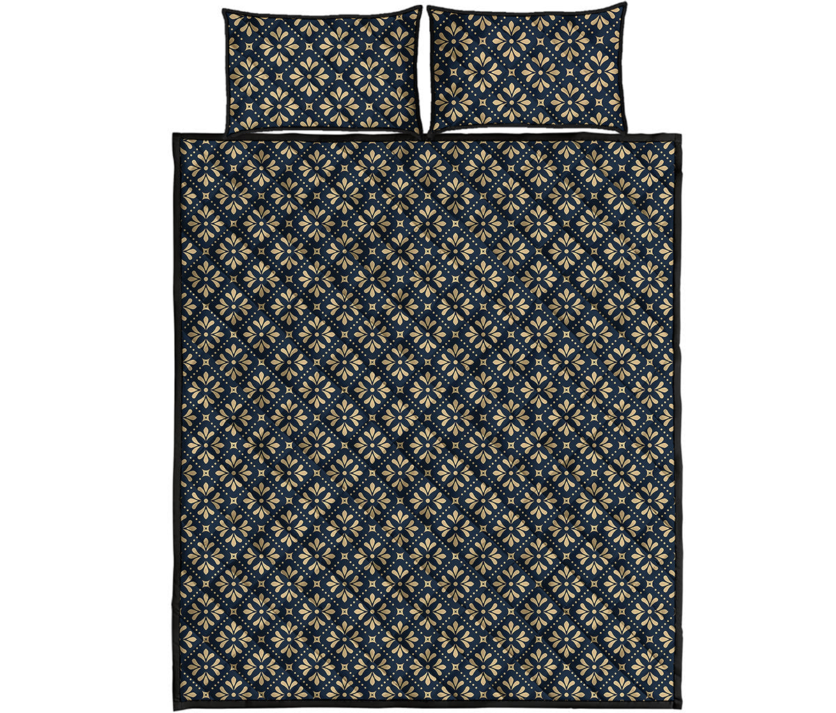 Geometric Floral Print Quilt Bed Set