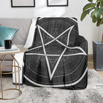 Geometric Inverted Pentagram Print Blanket