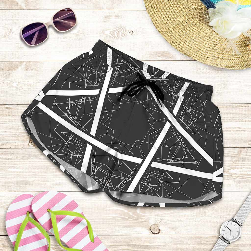 Geometric Inverted Pentagram Print Women's Shorts