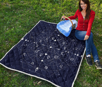 Geometric Moon Phase Print Quilt