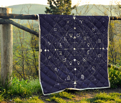 Geometric Moon Phase Print Quilt