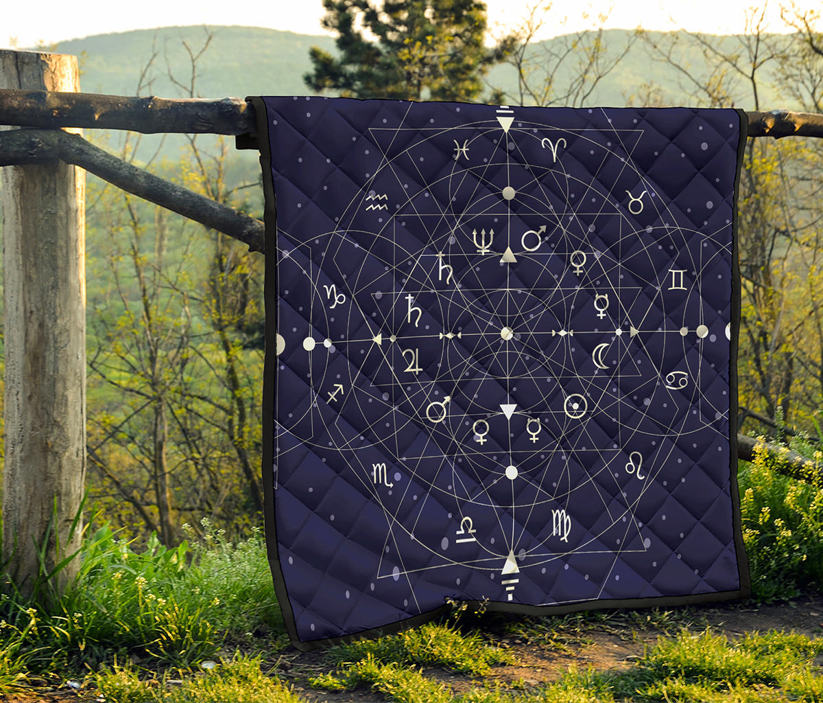 Geometric Moon Phase Print Quilt
