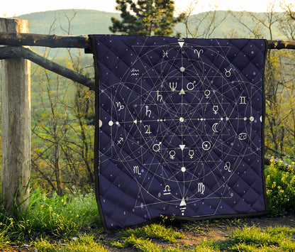 Geometric Moon Phase Print Quilt