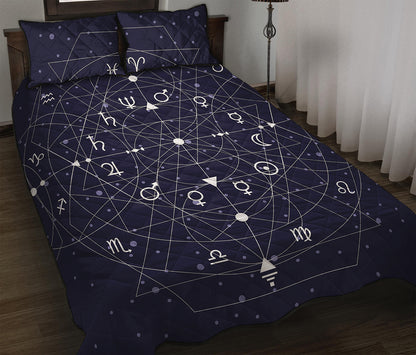 Geometric Moon Phase Print Quilt Bed Set