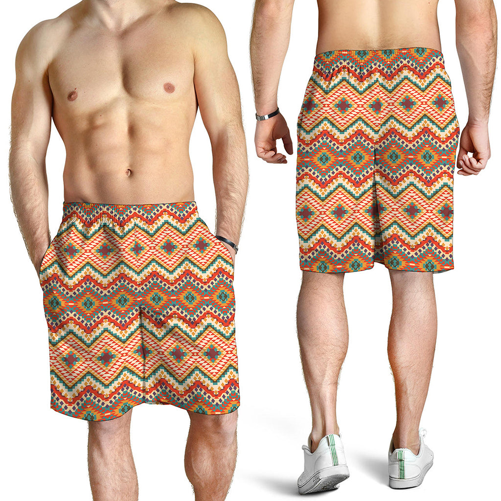 Geometric Navajo Pattern Print Men's Shorts