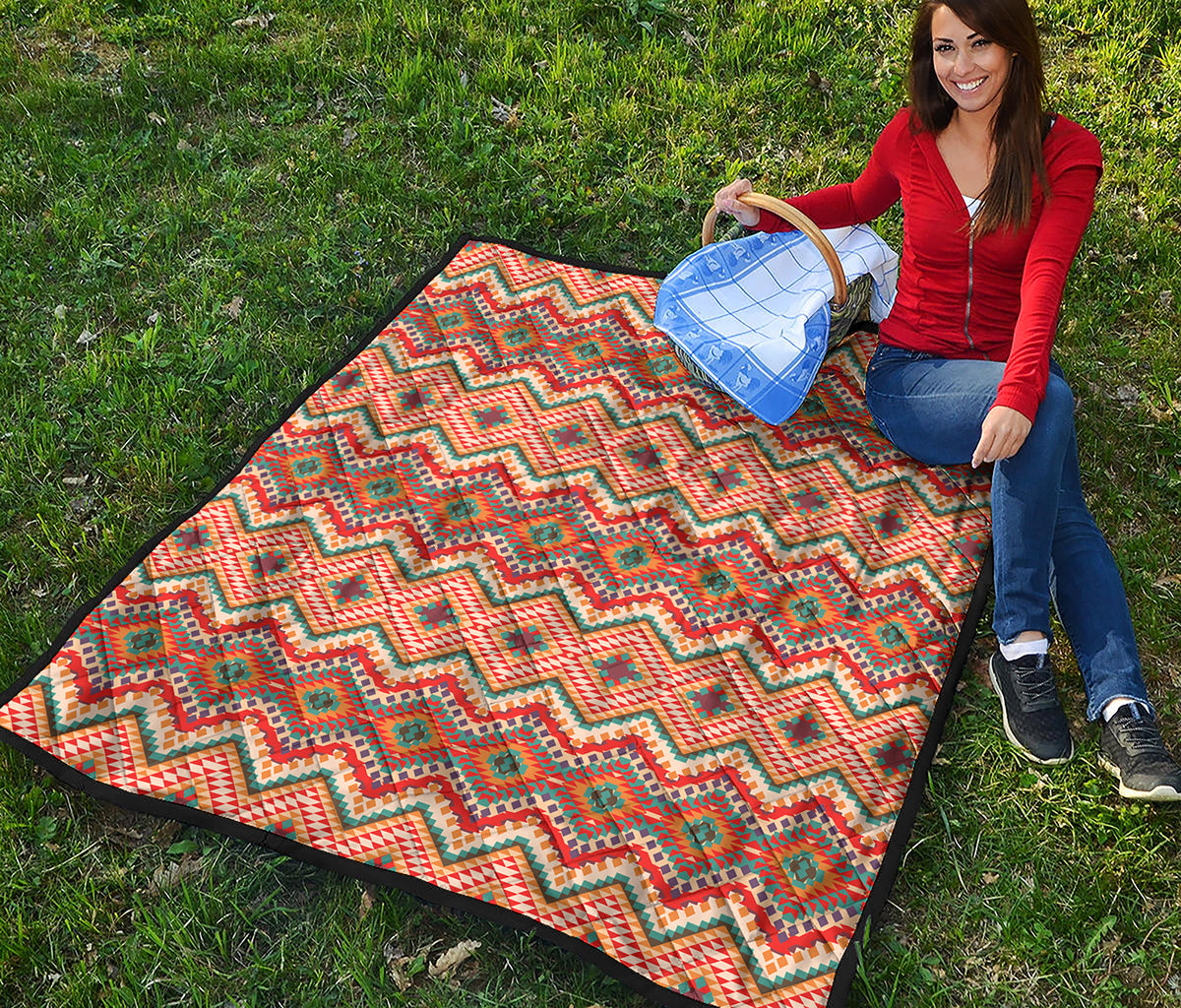 Geometric Navajo Pattern Print Quilt