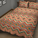 Geometric Navajo Pattern Print Quilt Bed Set