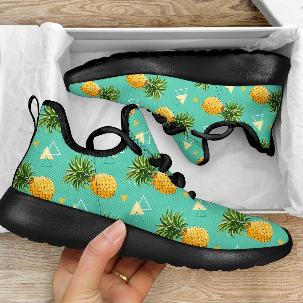 Geometric Pineapple Pattern Print Mesh Knit Shoes GearFrost