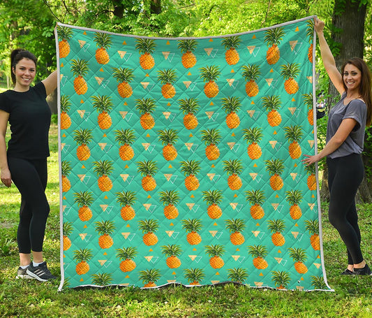 Geometric Pineapple Pattern Print Quilt