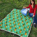 Geometric Pineapple Pattern Print Quilt