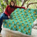 Geometric Pineapple Pattern Print Quilt