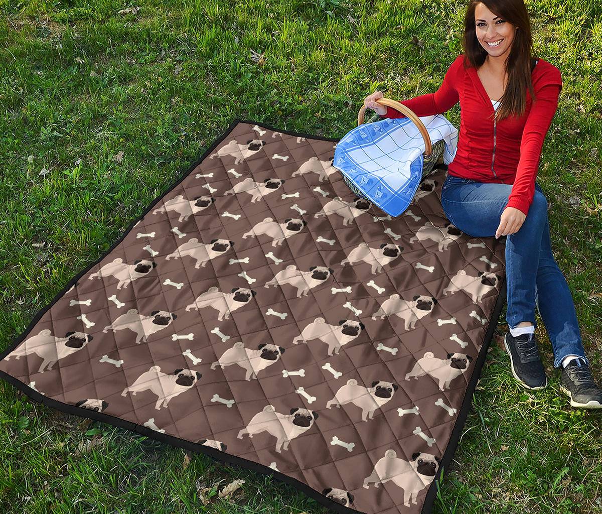 Geometric Pug Pattern Print Quilt