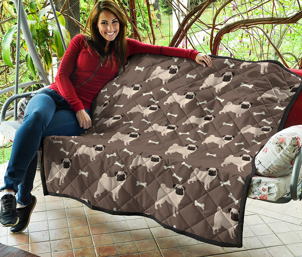Geometric Pug Pattern Print Quilt