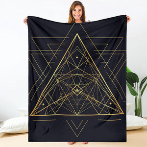 Geometric Pyramid Print Blanket