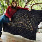 Geometric Pyramid Print Quilt