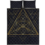 Geometric Pyramid Print Quilt Bed Set