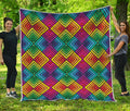 Geometric Rainbow Pattern Print Quilt