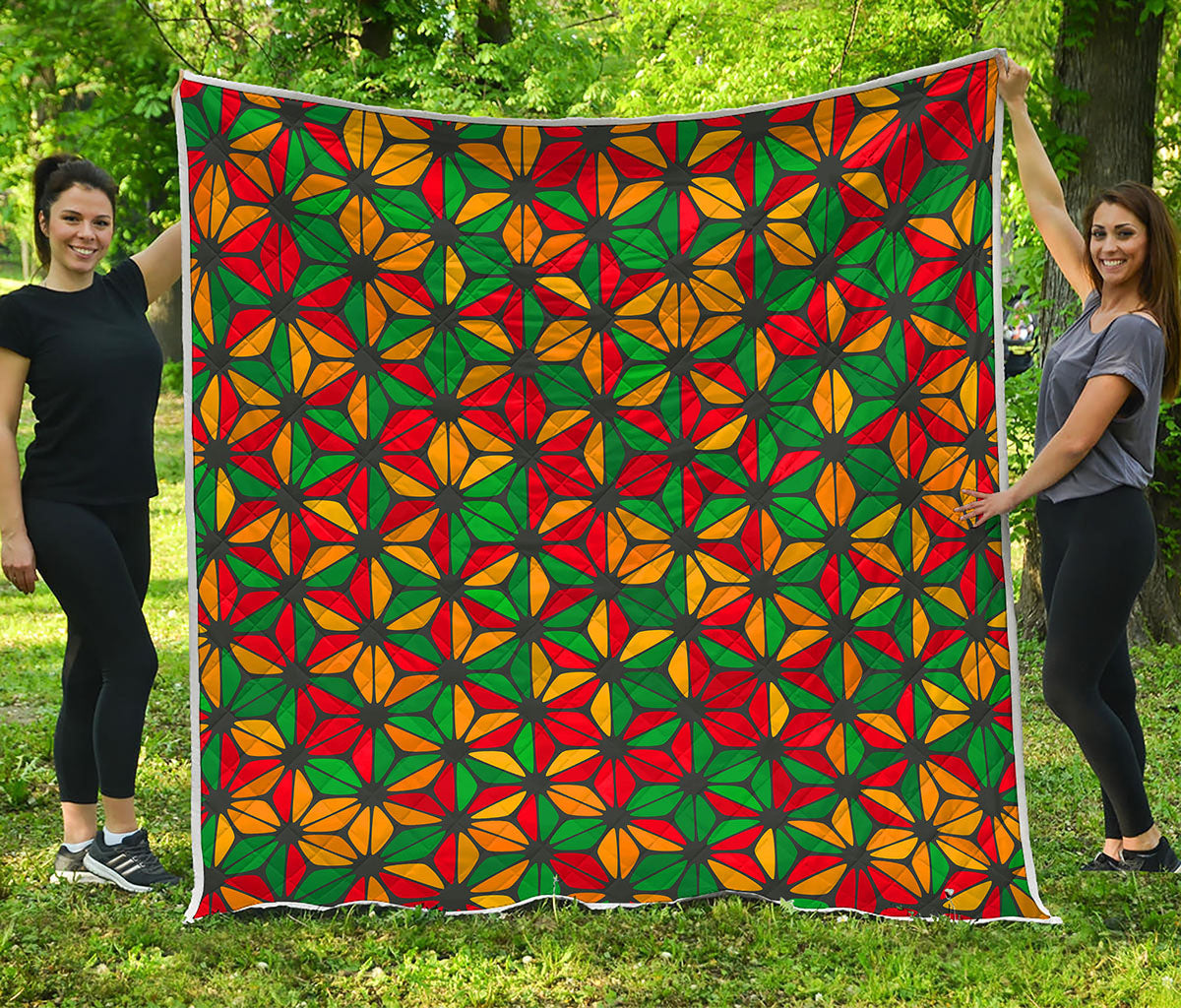 Geometric Reggae Pattern Print Quilt