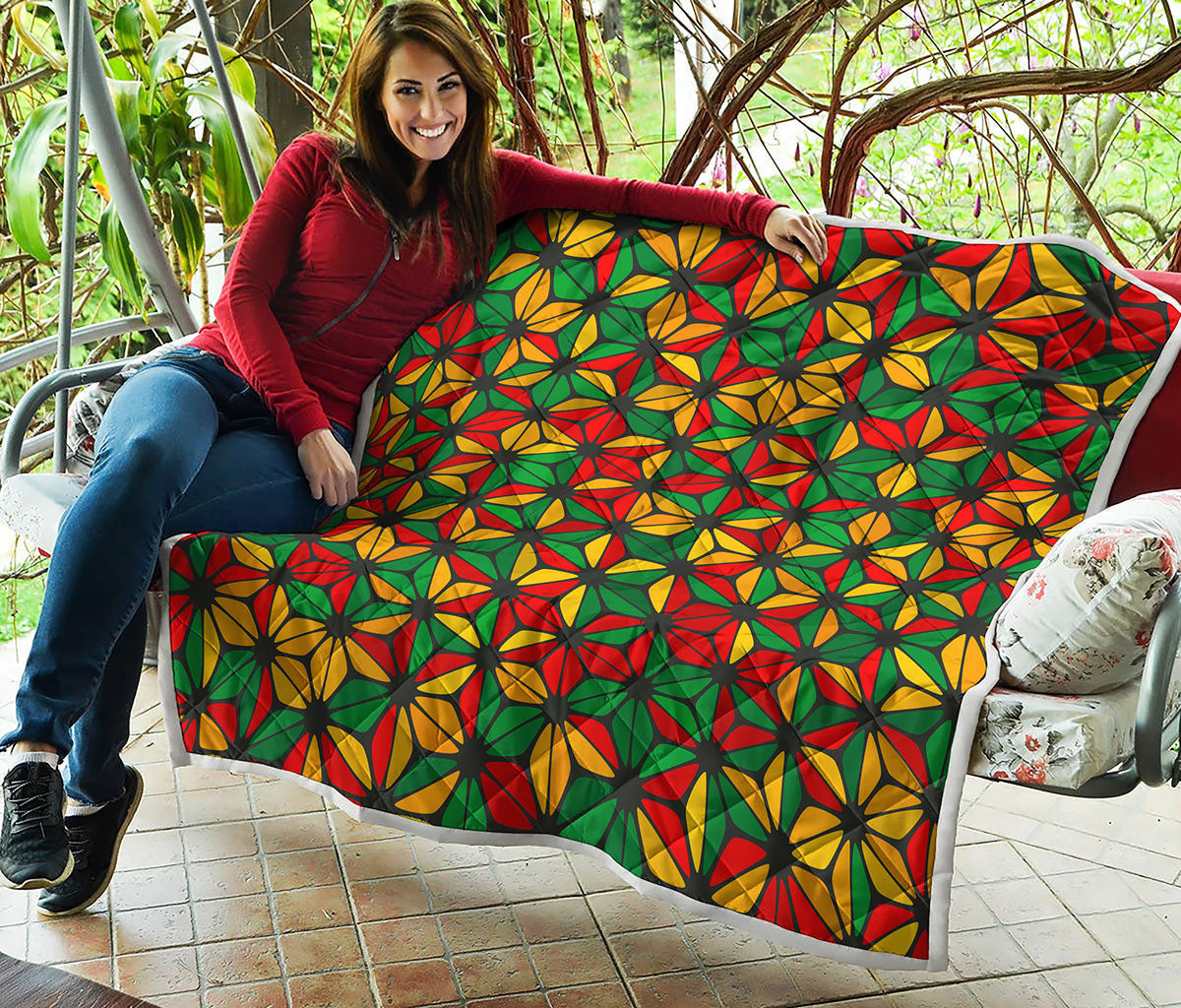 Geometric Reggae Pattern Print Quilt