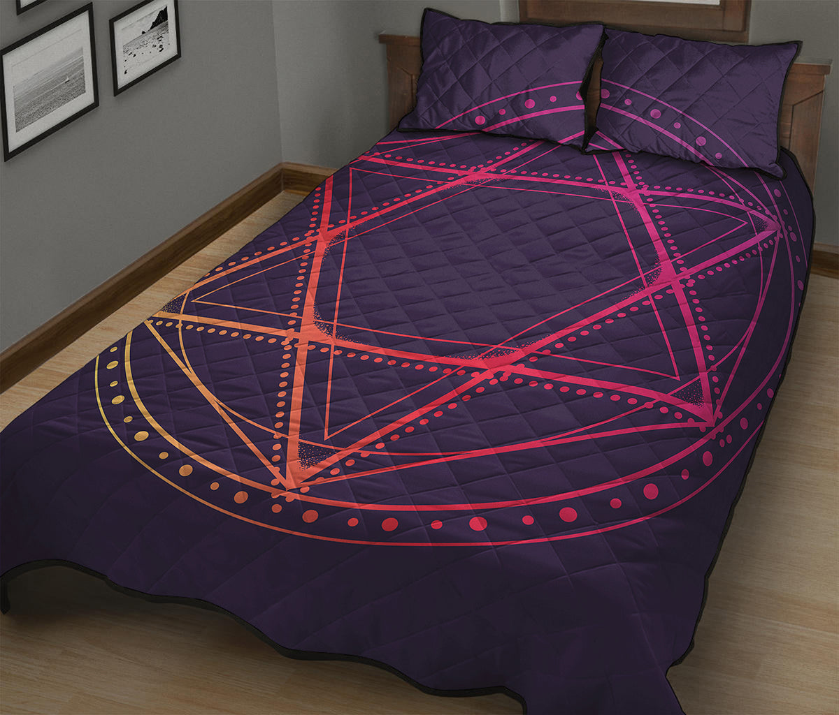 Geometric Star of David Print Quilt Bed Set