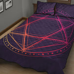 Geometric Star of David Print Quilt Bed Set