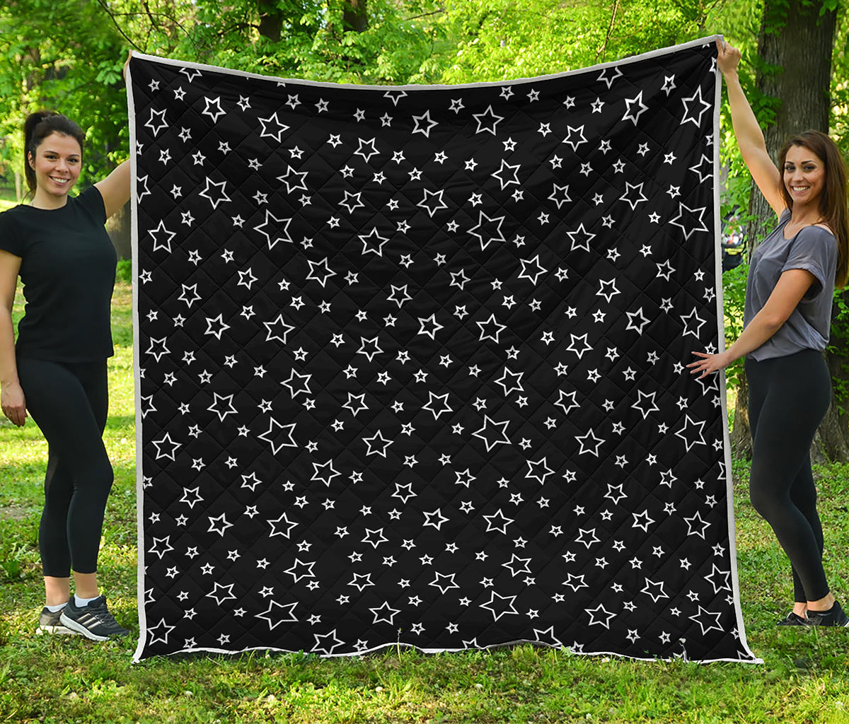 Geometric Star Pattern Print Quilt