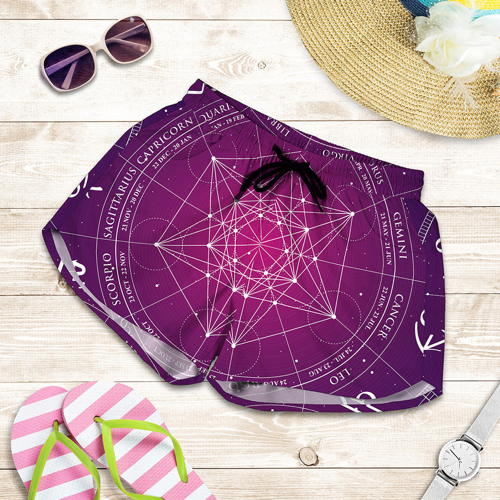 Geometric Zodiac Calendar Print Women's Shorts