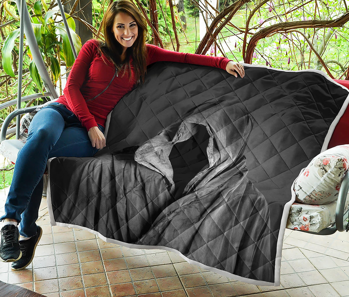 Ghost In The Darkness 3D Print Quilt